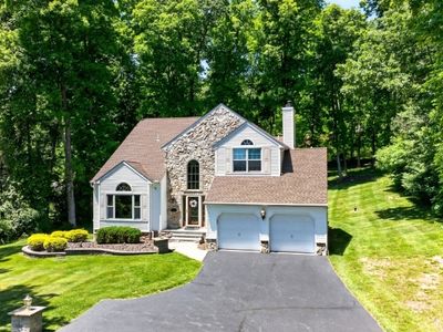 19 Colonial Cir