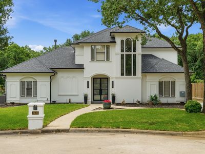 3636 Chateaux Ln