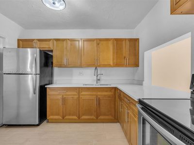 18900 NE 3rd Ct APT 520