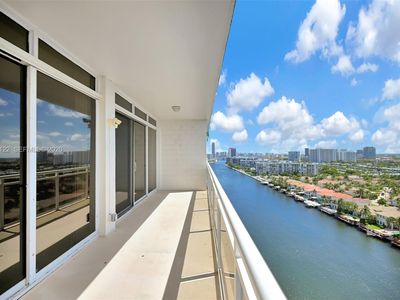 1600 S Ocean Dr Penthouse D