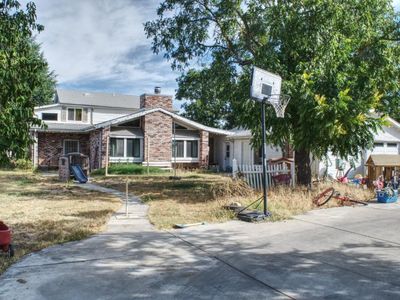 9437 Copperopolis Rd