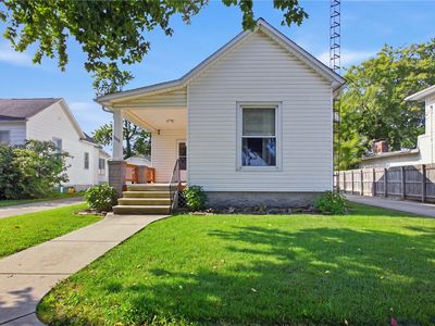 1309 Champaign Ave