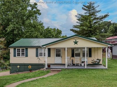 114 N Arthur Dr