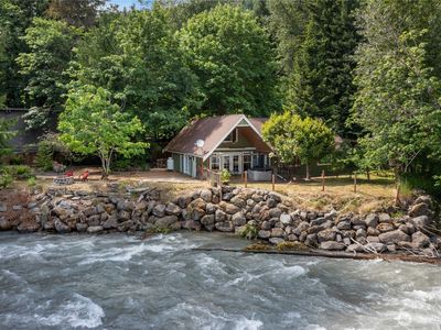 50739 SE Enumclaw-Chinook Pass Road