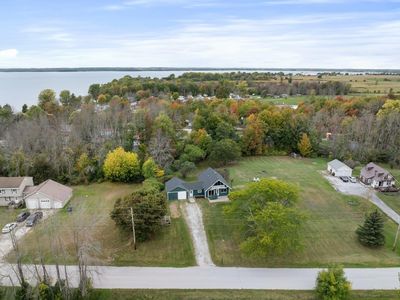 112 Hog Island Road