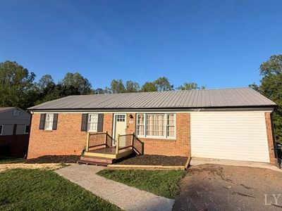 132 Troy Ln