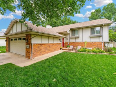 430 N Pine Grove Cir