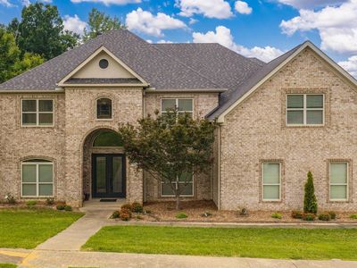 141 Oneida Way