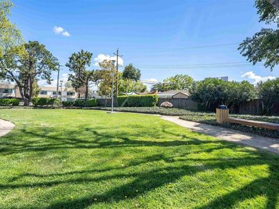 352 San Petra Ct APT 1