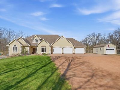 N1520 Hollow Road