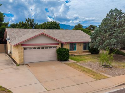 3324 VILLAGE Drive