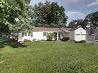 Property at 504 Hickory Grove Ctr, Quincy, IL