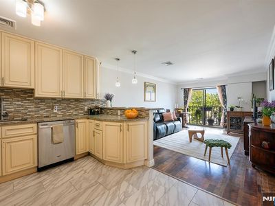 75 Union Street #5B