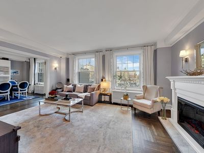 325 W 86th St APT 9A