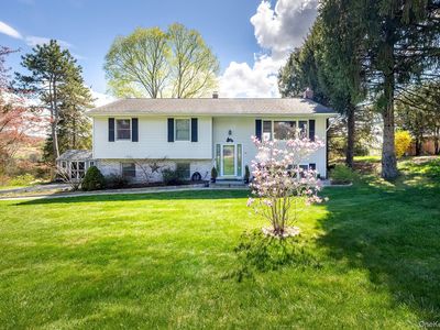 Property at 27 Morningside Drive, Patterson, NY