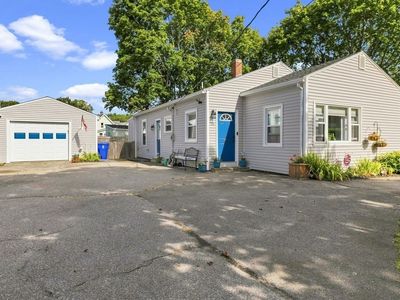 12 Waverly St