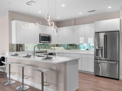 41 SW Seminole Street #310