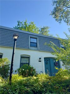 450 Country View Ct