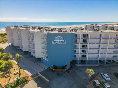 800 Sandcastle Dr #416