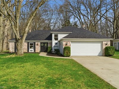 Property at 25726 Hidden Acres Dr, Westlake, OH