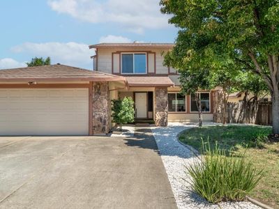 6 Lacota Ct