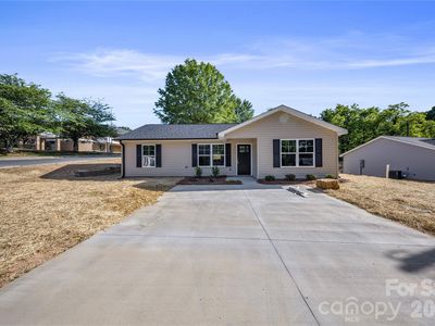 Property at 301 W 9th St, Kannapolis, NC