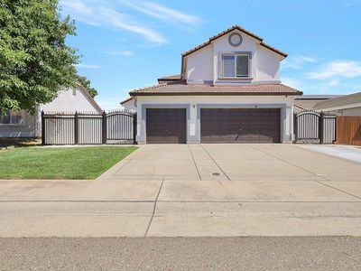 8401 Carriage Oaks Way