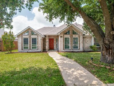 6417 Rosebud Dr