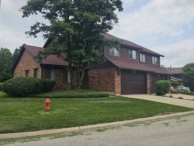 27 Creekside Cir APT A