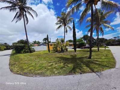 31 NE 27th Dr