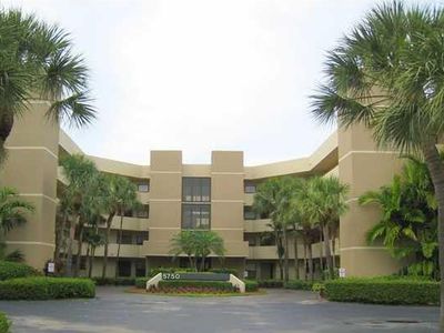 5750 Camino Del Sol #406