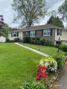 438 Clement Lane
