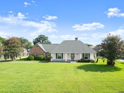 Property at 38278 Oakleigh Ln, Prairieville, LA