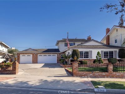 17540 Santa Paula Cir