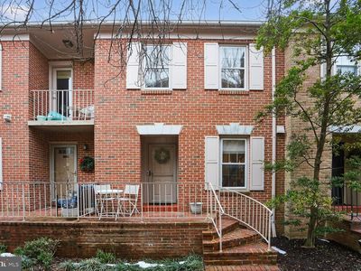 1003B N Daniel St