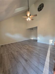317 Clay St