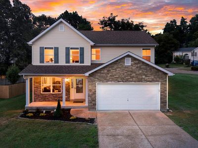 8546 Stone Mountain Ct