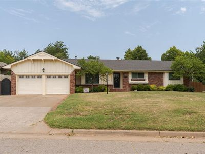 2621 Lancaster Ln