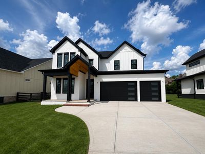 815 Bellerive Blvd