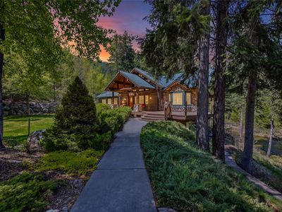 1220 Bear Creek Trl