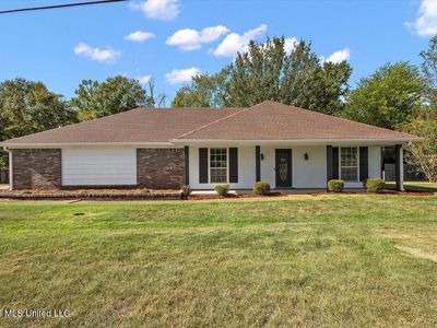 Property at 307 Siwell Meadows Dr, Byram, MS