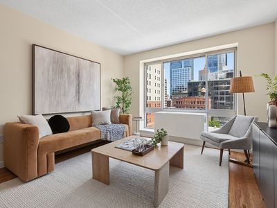 555 W 23rd St APT N10j