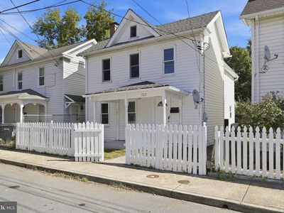 322 Highland Ave