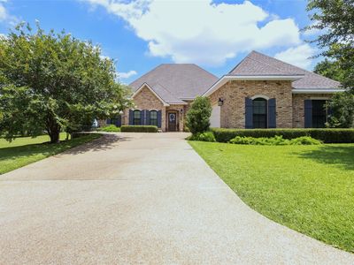 2209 Carondelet Ct