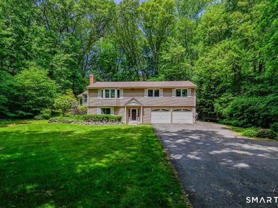 9 Rocky Ridge Lane
