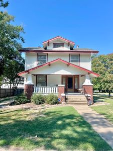 Property at 521 N Oak St, Eureka, KS