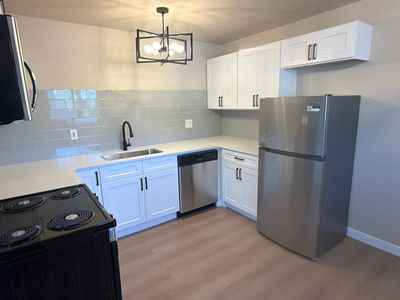 647 Swenson Ave APT 4