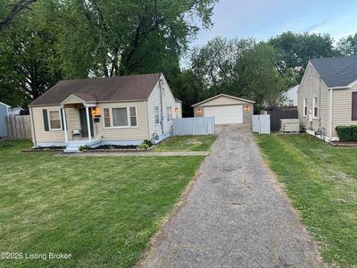 4441 Sanders Ln