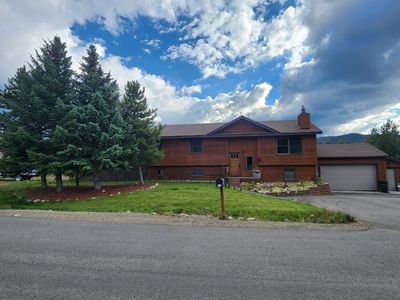 216 Climax Dr