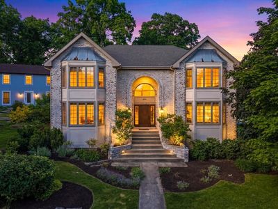 6191 Shorewood Ct